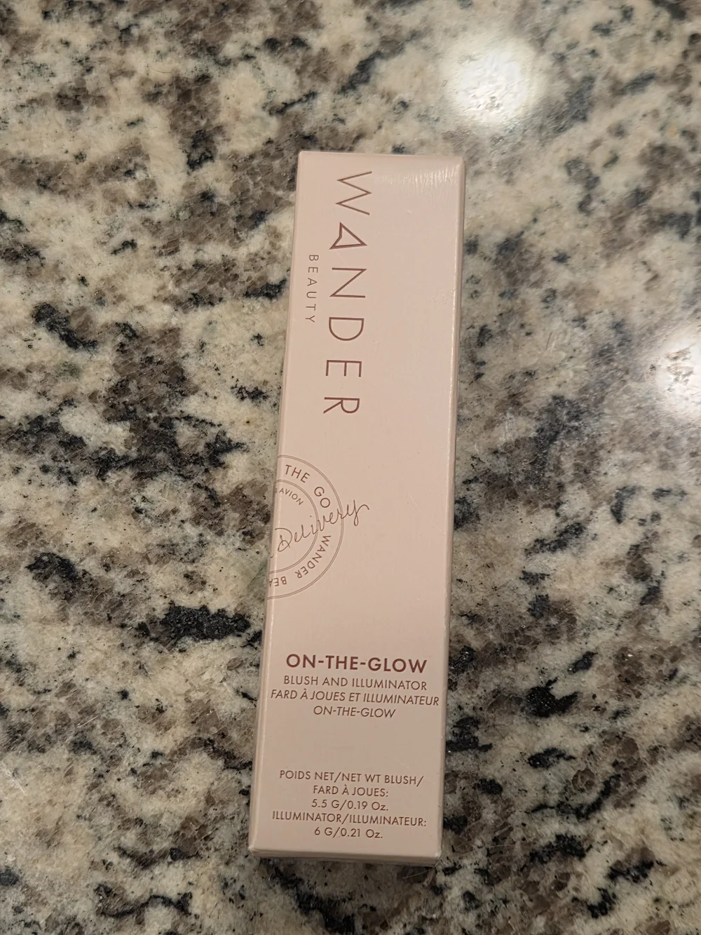 Wander On-The-Glow Blush And Illuminator Mult-tasker
